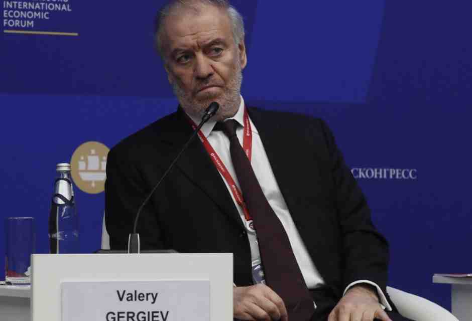 Gergiev a Caserta, un'iniziativa ignorante o arrogante