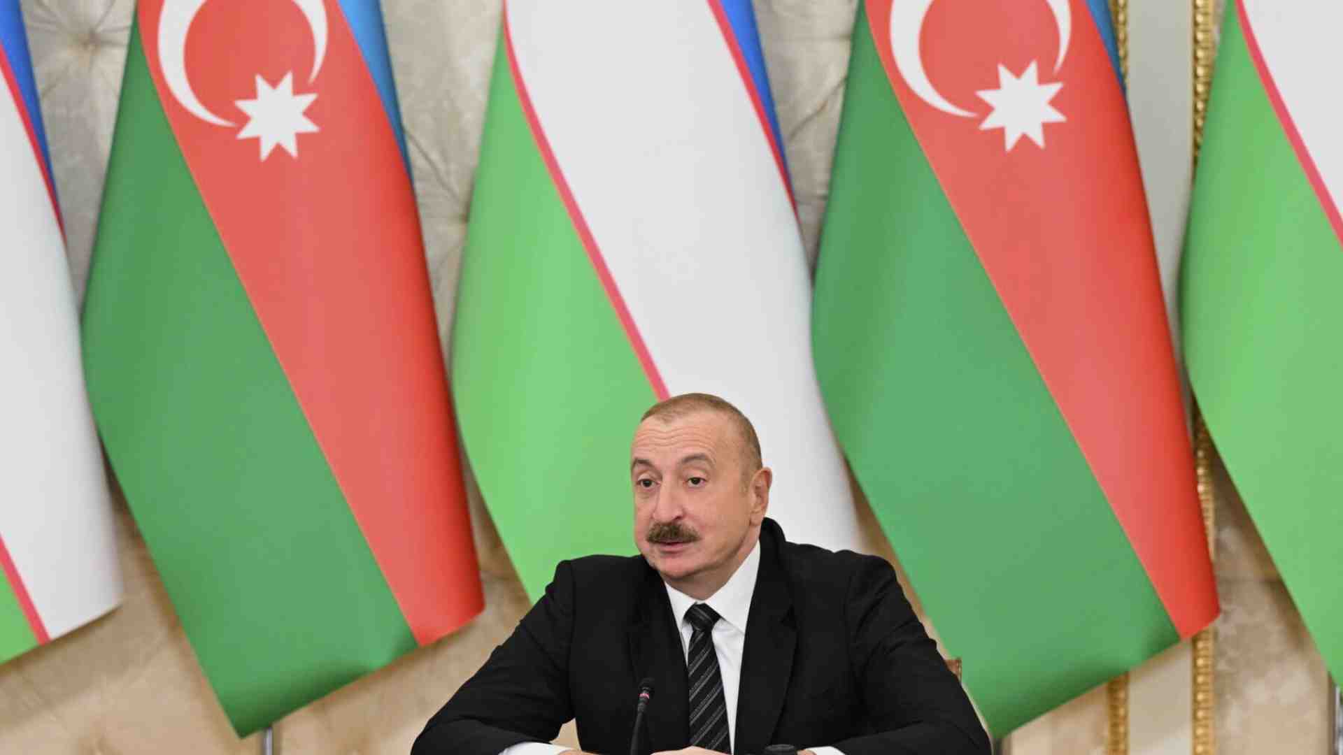 I complimenti di Baku a Kyiv