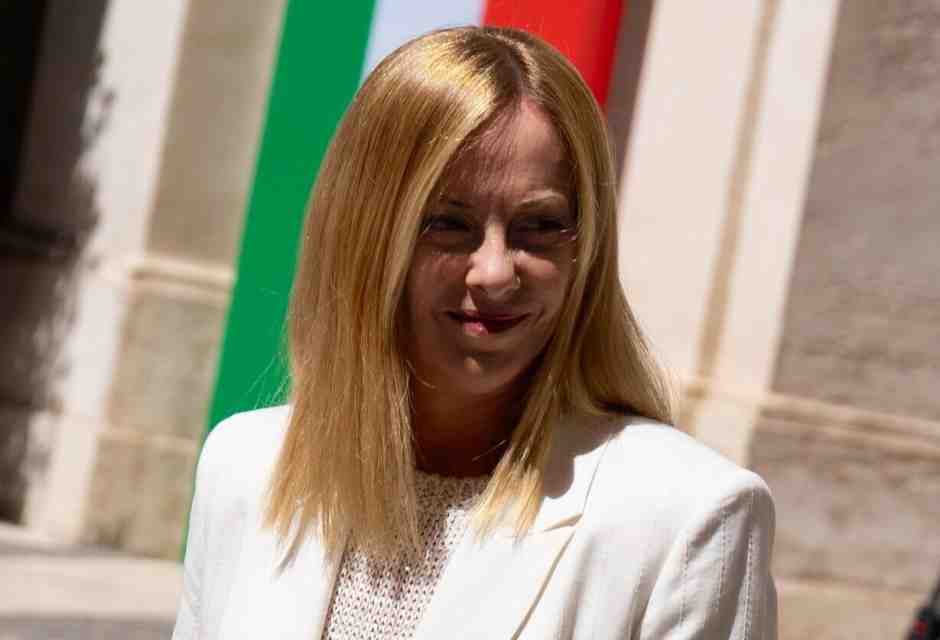 Ravioloni, seppie e gelato: la cena a casa di Meloni per le regionali. "Non possiamo perdere le Marche"