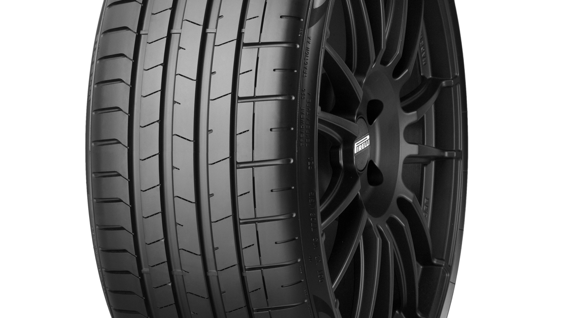 E' di Pirelli il primo pneumatico di serie al 70% naturale e riciclato