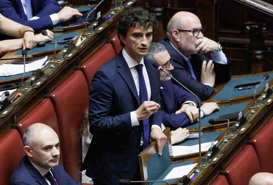 Bignami (FdI): "Calenda con il centrodestra? E' un leader con cui ci si può confrontare"