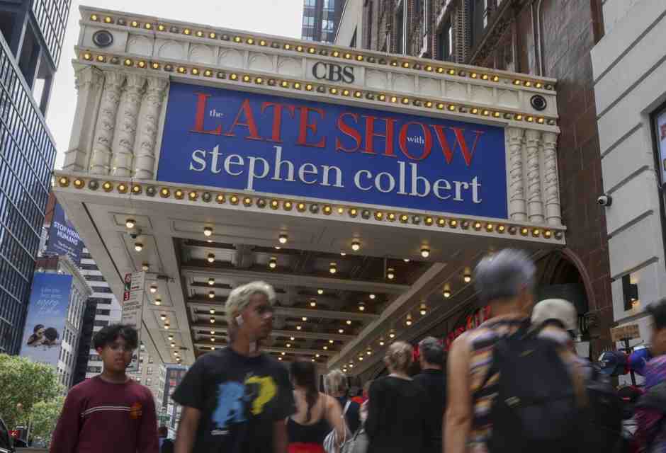 Il dibattito americano sulla morte dei late show, e della televisione