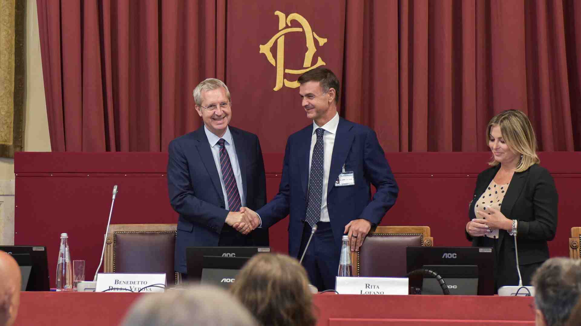 Il dibattito tra Della Vedova e Prandini sulla "carne sintetica", un anno dopo l'aggressione