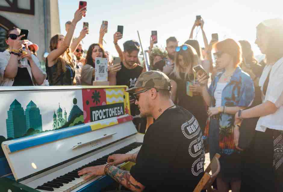 A Kyiv la resistenza balla la tecno