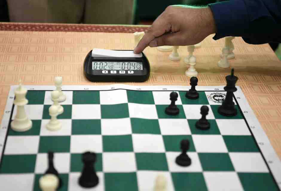 Dopo i duelli sulla scacchiera liberi tutti sul campo di calcio