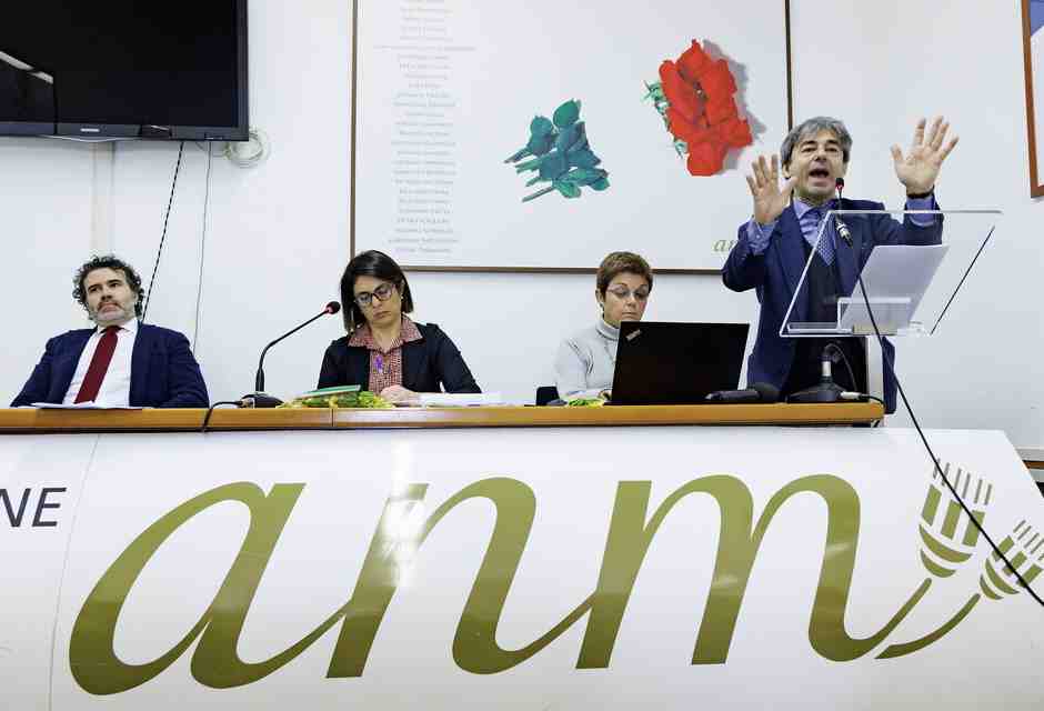 Le spese pazze dell’Associazione nazionale magistrati: congresso da 542 mila euro, voli, hotel