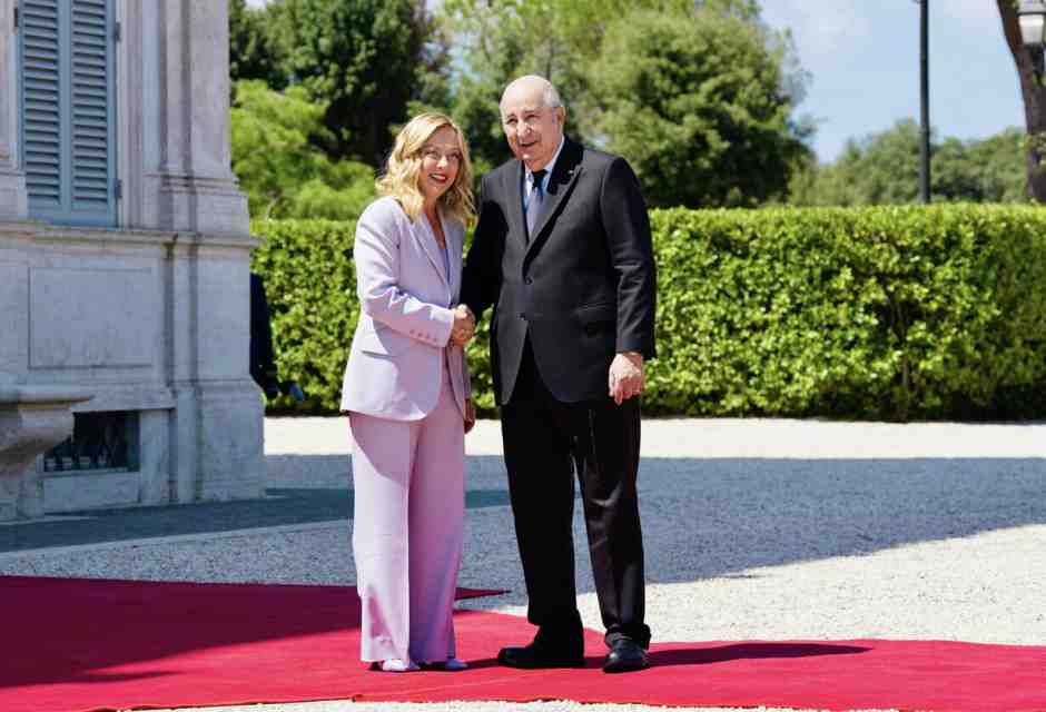 Il silenzio dell’Italia all’incontro con il presidente algerino fa male a Boualem Sansal