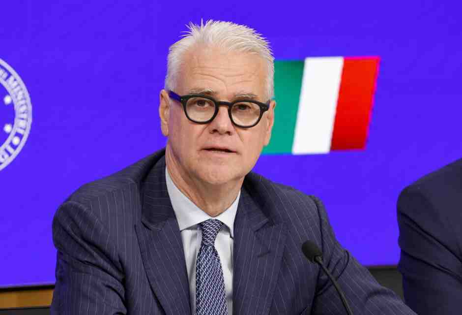 Zangrillo: “Opportuna la sentenza che alza il tetto agli stipendi dei manager della Pa”