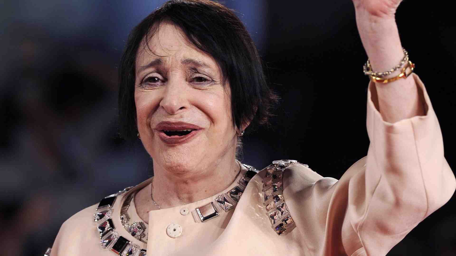 Adriana Asti e una voce di stoffa pregiata