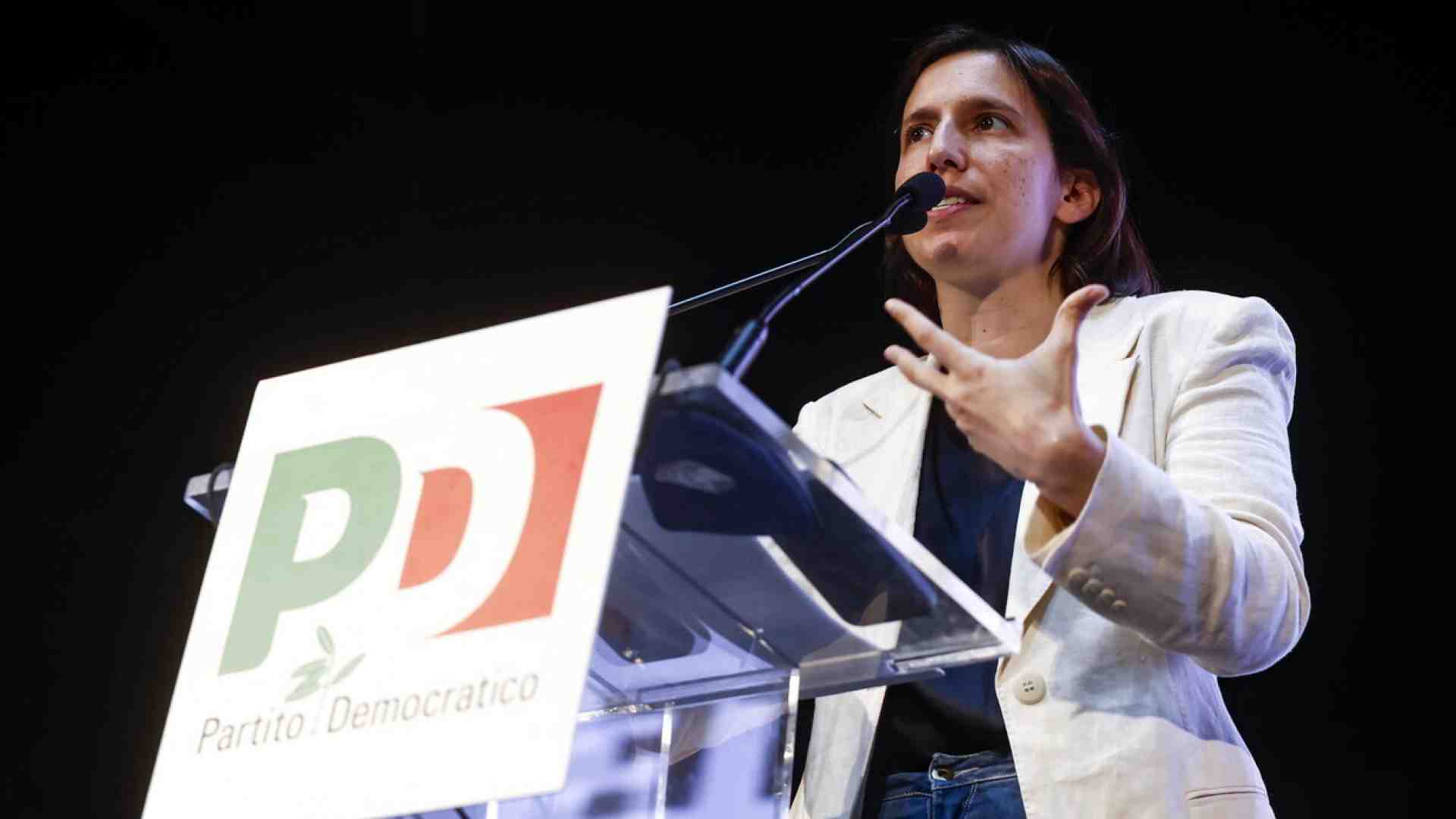 I commissari di Elly. Il Nazareno mette mano su beghe locali e Giovani dem