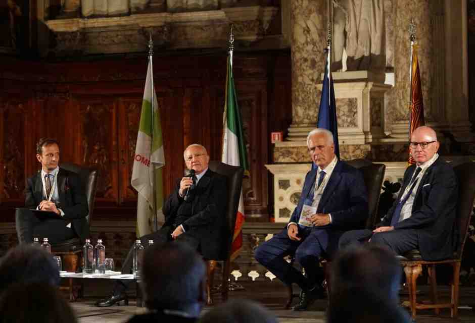 La sinistra è la nuova centrale della fuffa