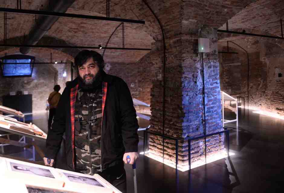 Benassi, arrivato ma libero. A Genova la mostra dell’artista spezzino