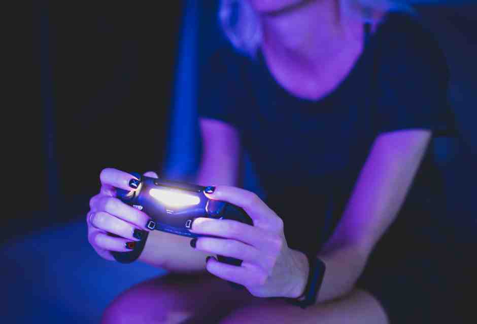 Abbattere gli stereotipi nelle console: ma le ragazze che giocano ne hanno bisogno?