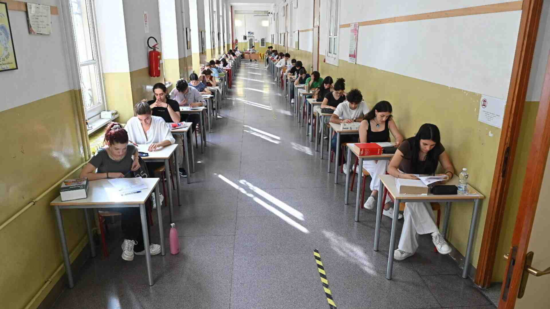 L'esame di maturità ai tempi dell'intelligenza artificiale. Appunti per rompere i tabù