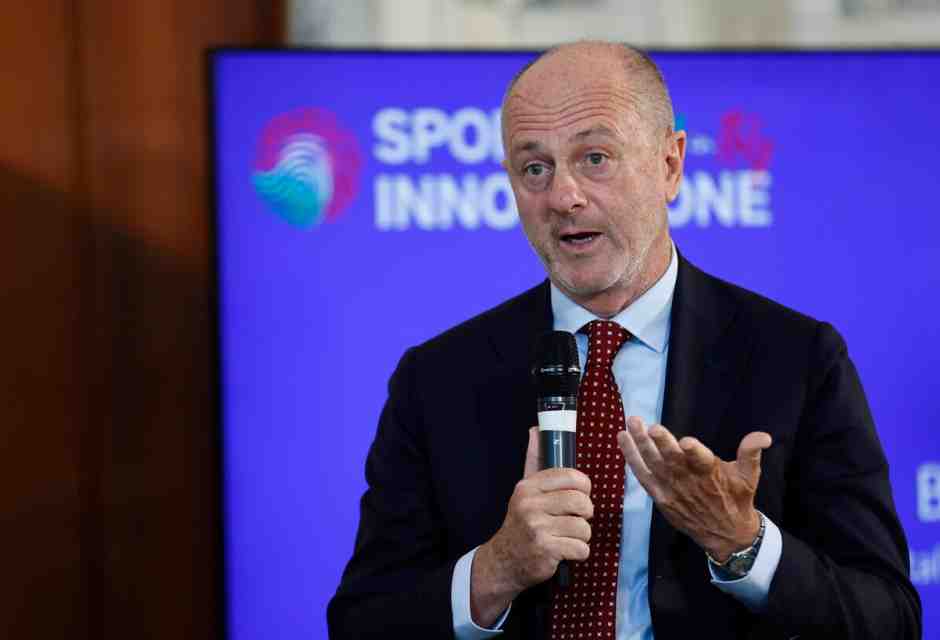 Lo sport come affare di stato. I forti appetiti della politica