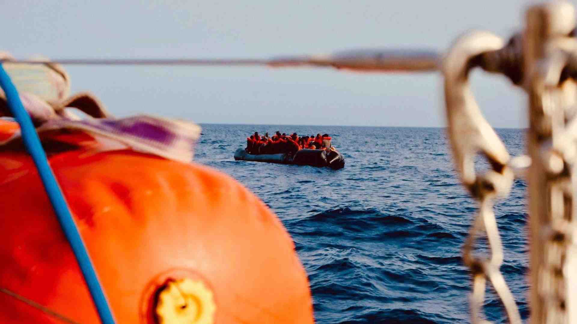 Cassese: “Quella della Corte di giustizia europea sui migranti è una sentenza inutile e suicida”