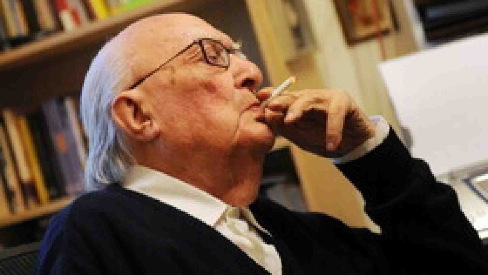 Un'esperienza poco raccontata da Camilleri, nella biografia di Luca Crovi