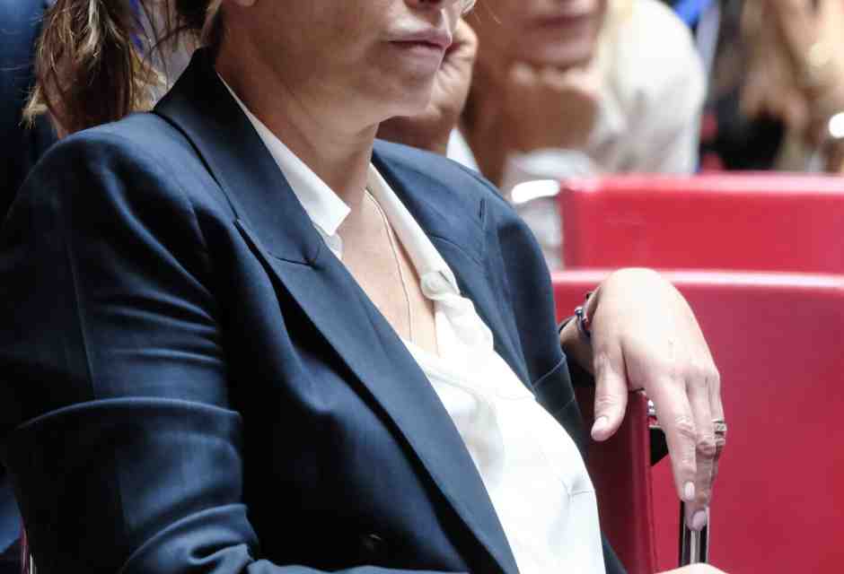 "Salvate il soldato Bartolozzi", la difesa di Nordio, Tajani. Torna l'idea di apporre il segreto di stato (balneare)