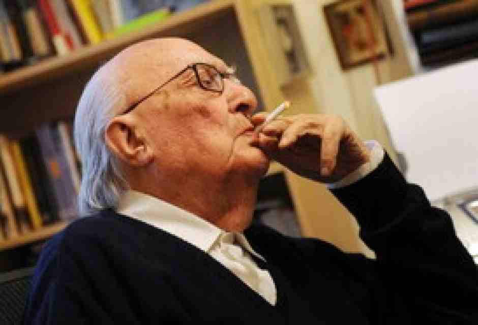 Un'esperienza poco raccontata da Camilleri, nella biografia di Luca Crovi