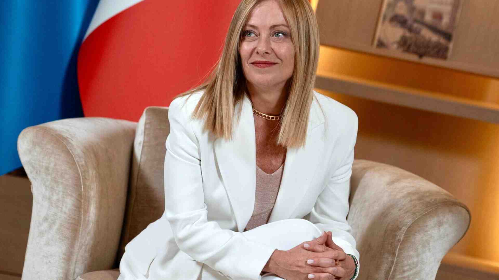 Prima delle ferie Meloni attacca i pm: "Disegno per frenarmi perché c'è la riforma". E parte per la Grecia