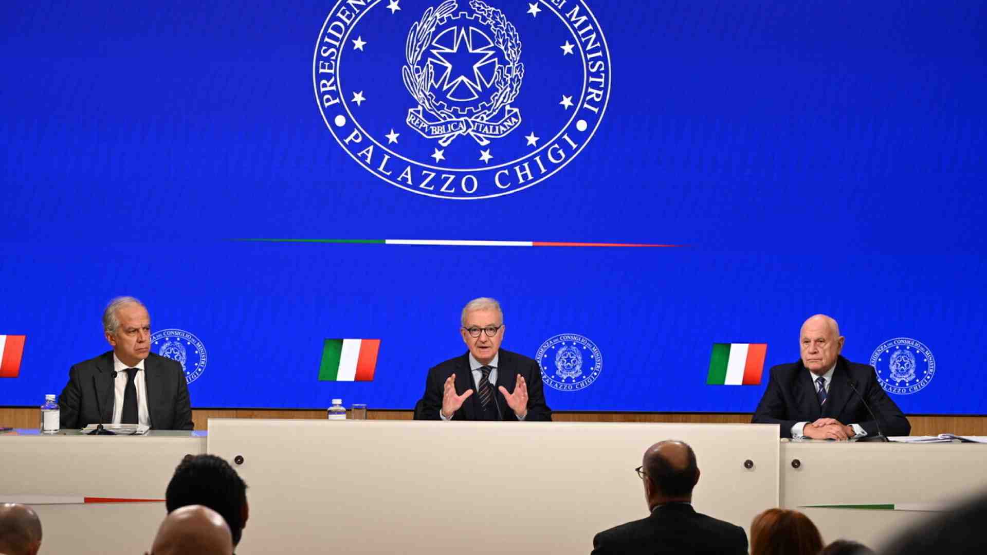 Fine degli atti politici. Le carte su Nordio, Piantedosi e Mantovano sono il manifesto dell’interventismo della magistratura