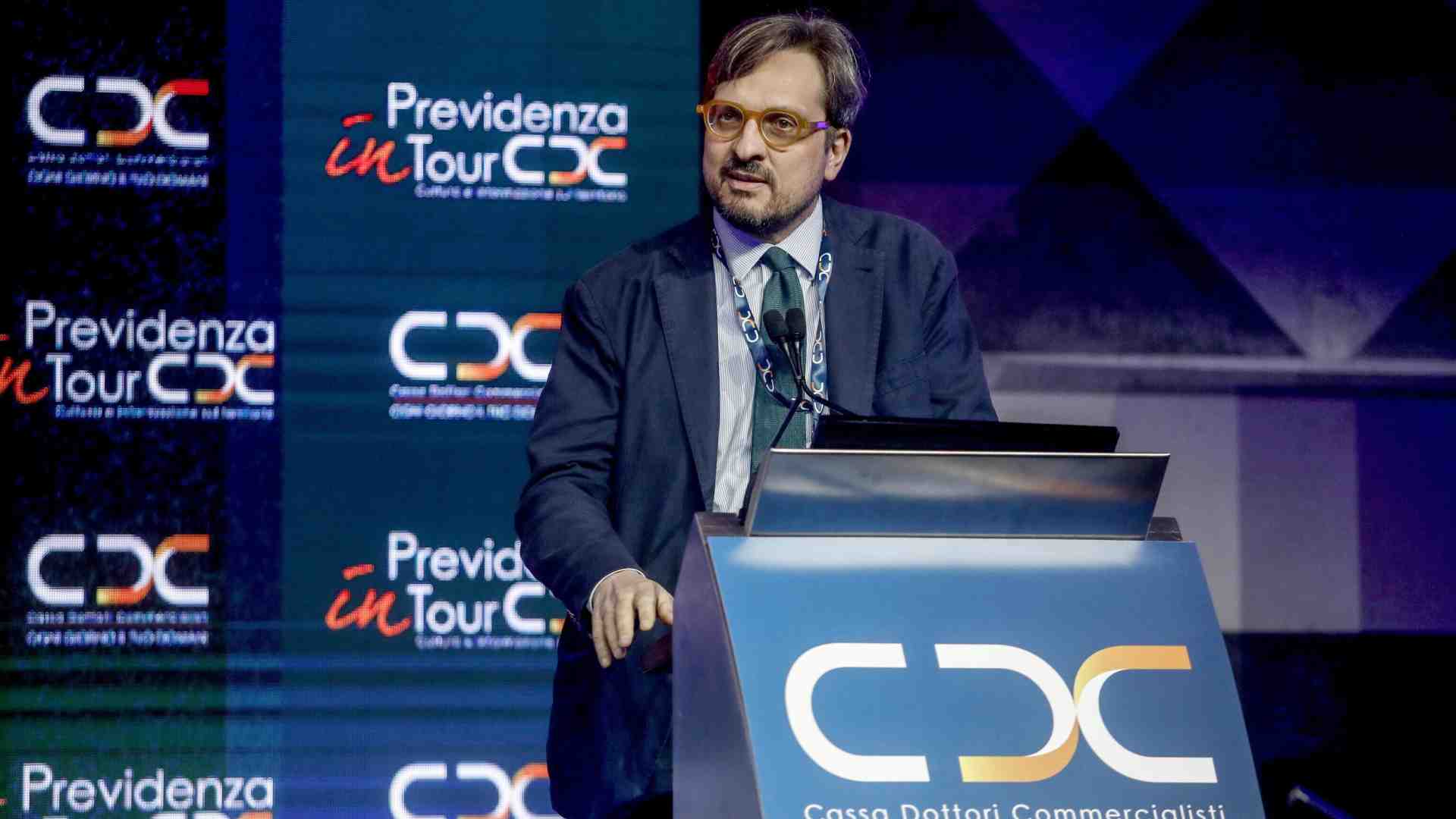 La mia Lega deve ritrovare la sua casa, e restare in Europa. Parla Guido Guidesi