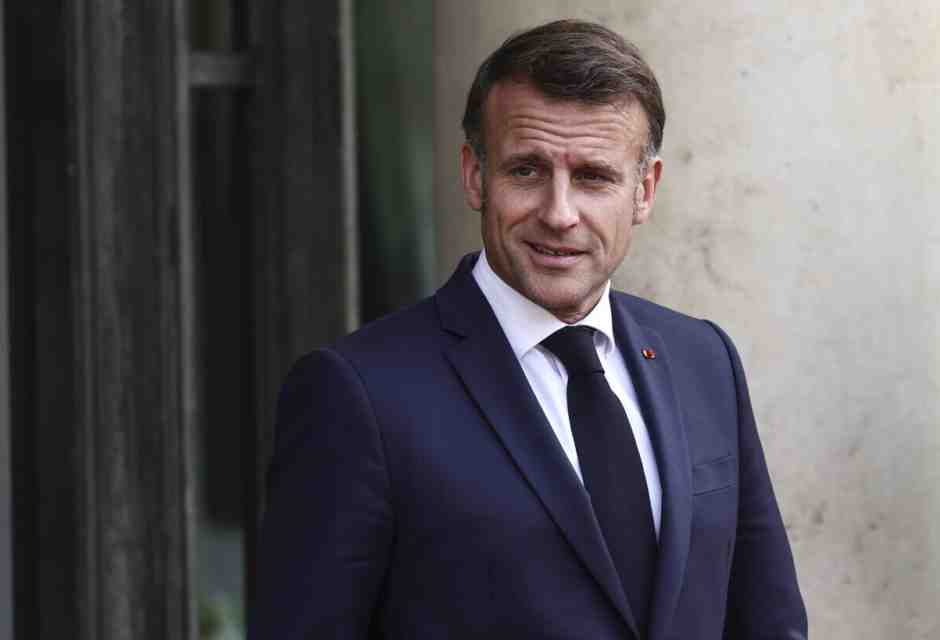 Macron sospende l’accordo sui visti con Algeri. La linea intransigente