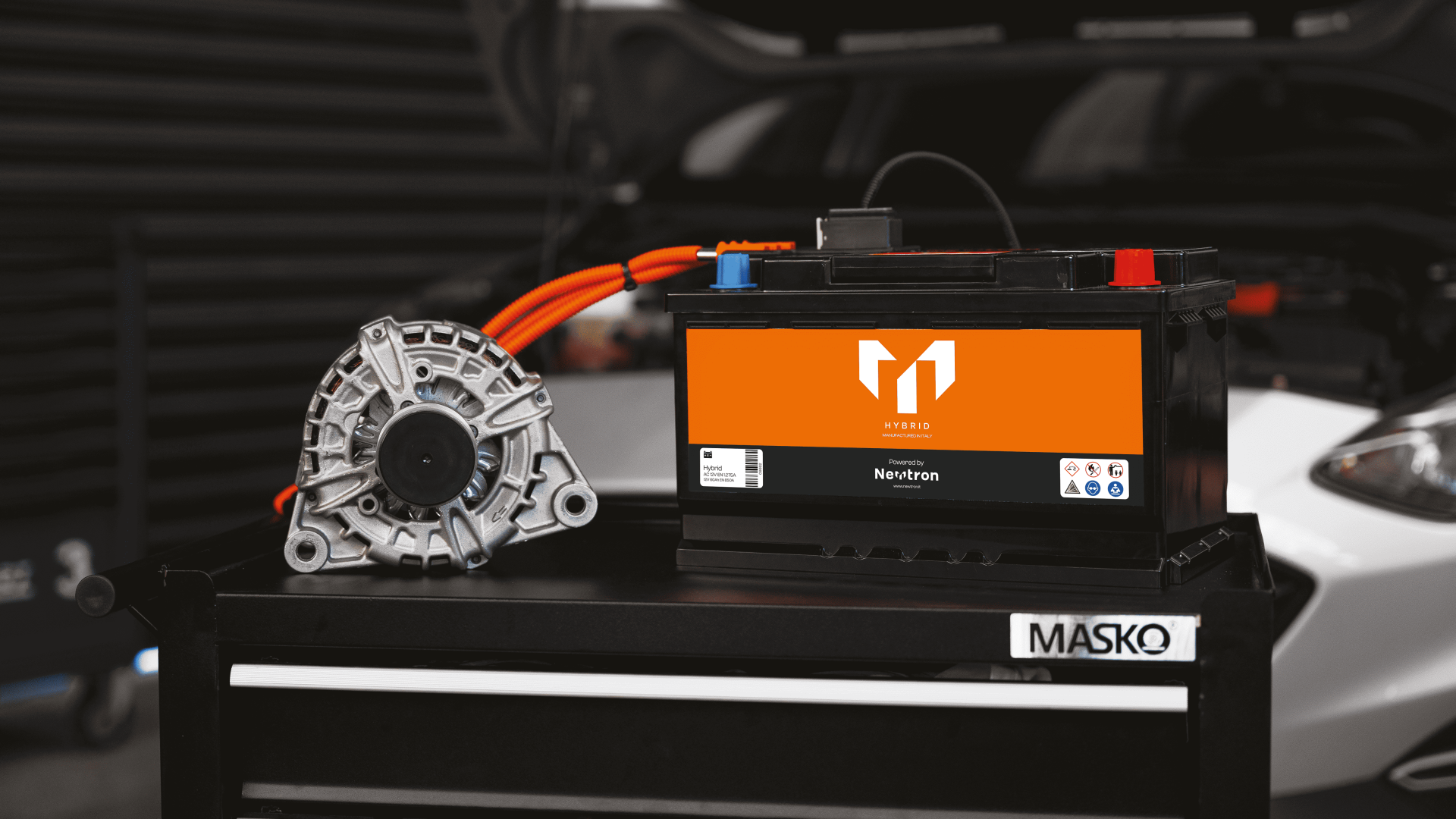 Nuova vita alle "anziane": così l'automobile può rinascere ibrida