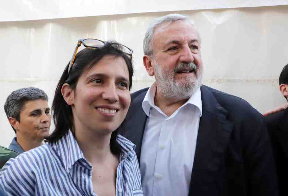 Schlein stringe il “patto della frisella” con Emiliano (per arginare Decaro). Ilva, cene e intese