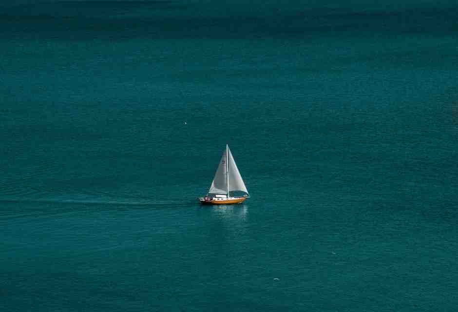 Maledette le isole e le barche