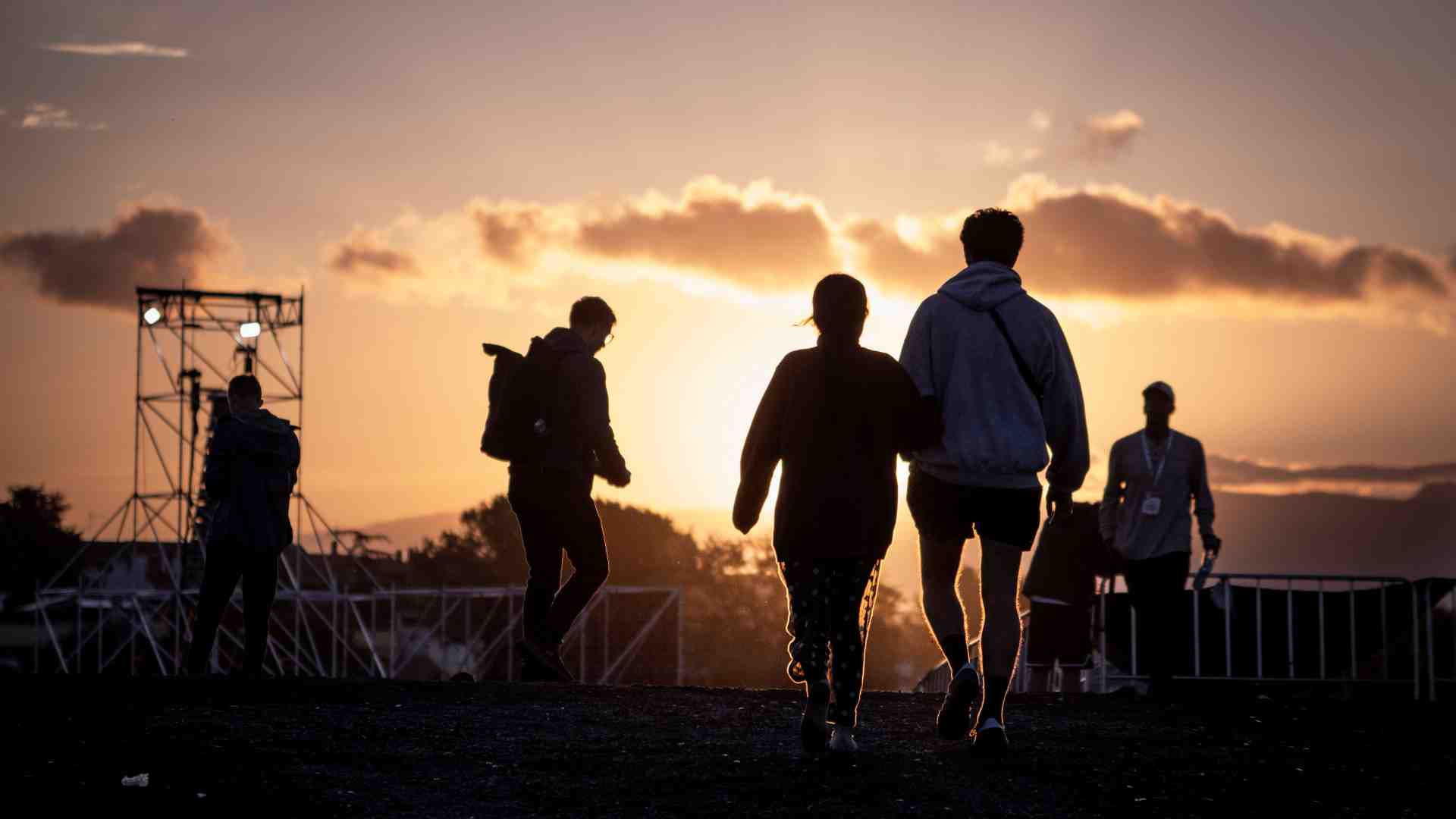 I giovani, questi sconosciuti che ci insegnano a sognare