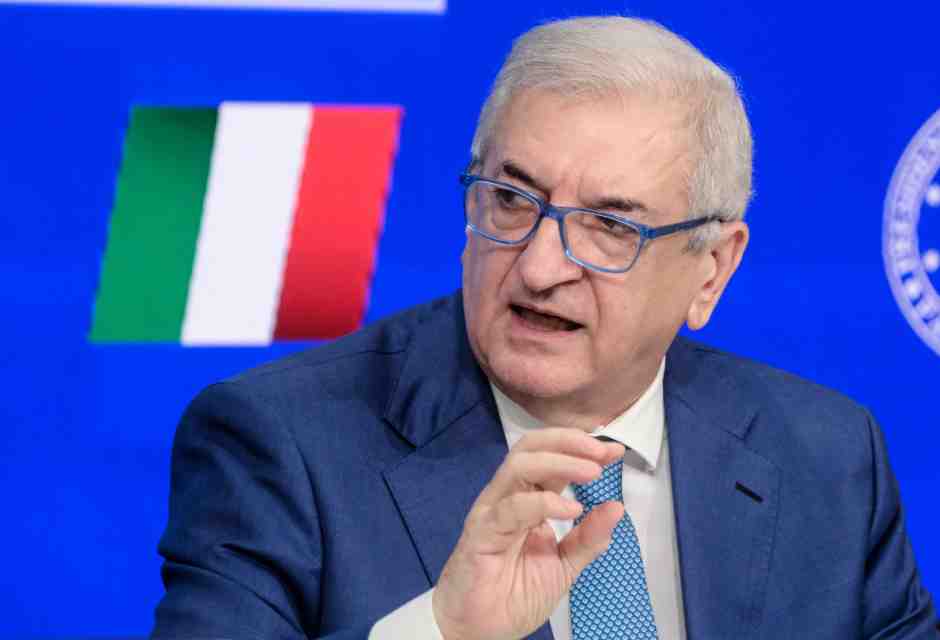 Parla Foti: "La difesa non è solo spirito nè solo soldati. Serve un esercito illimitato per l'Ucraina"