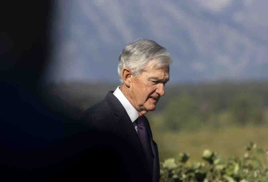 La dignitosa e istituzionale lezione di Powell ai trumpiani