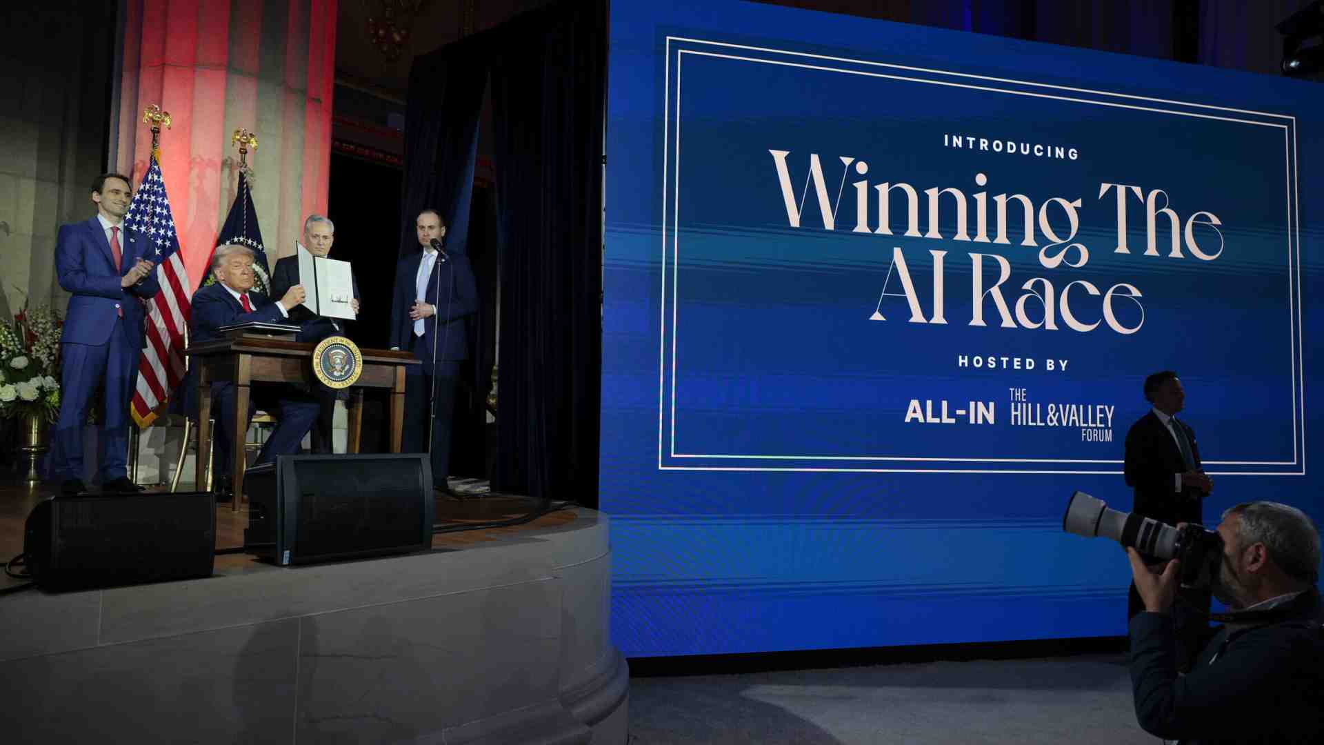 La lezione di Trump sull’intelligenza artificiale