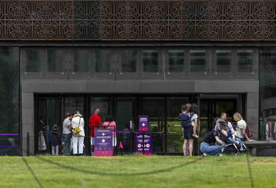 Da un woke all’altro: ora in America la cancellazione parte da destra