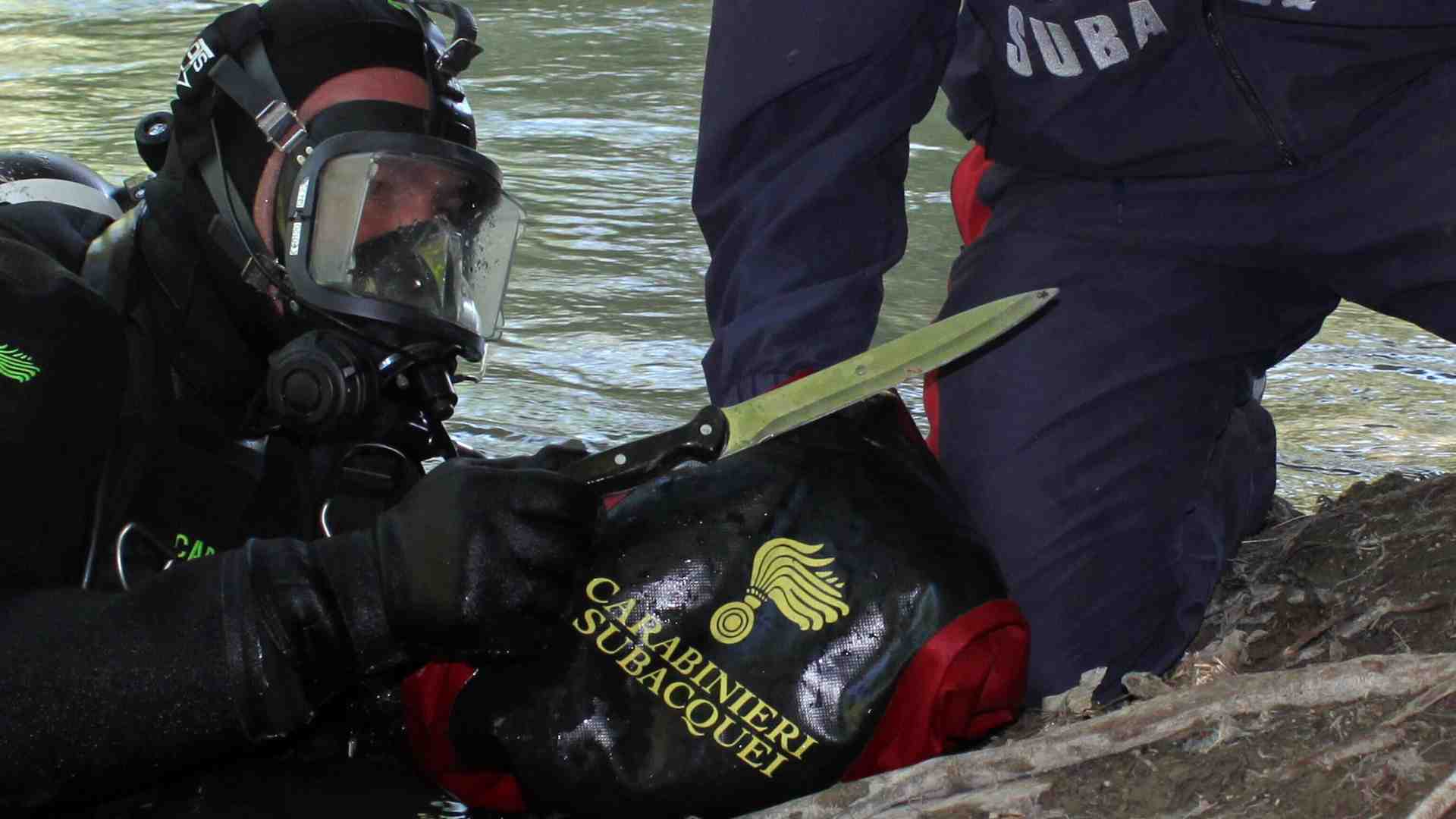 Fratelli Coltelli. La passione tutta italiana per la lama riaccende i casi di cronaca nera