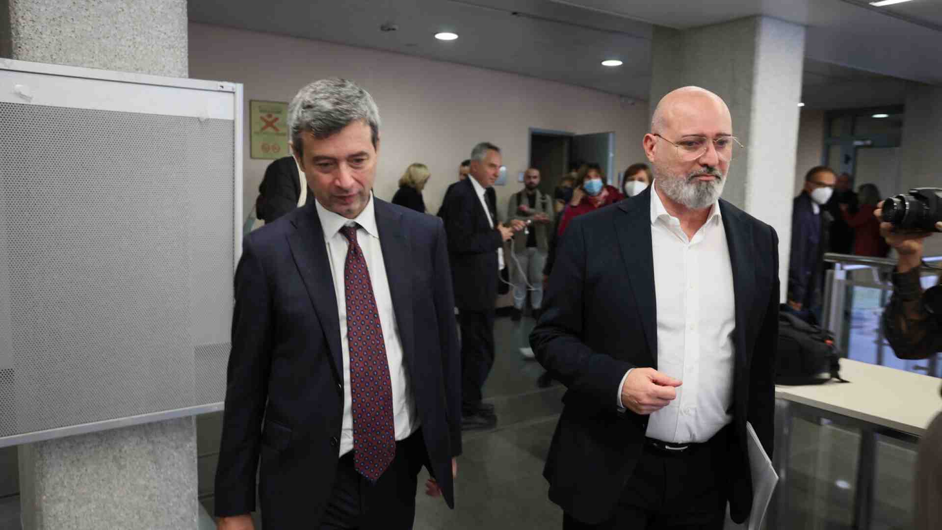 Bonaccini: "Ricci-Decaro al Parlamento Ue e pure candidati? Nessun impedimento"