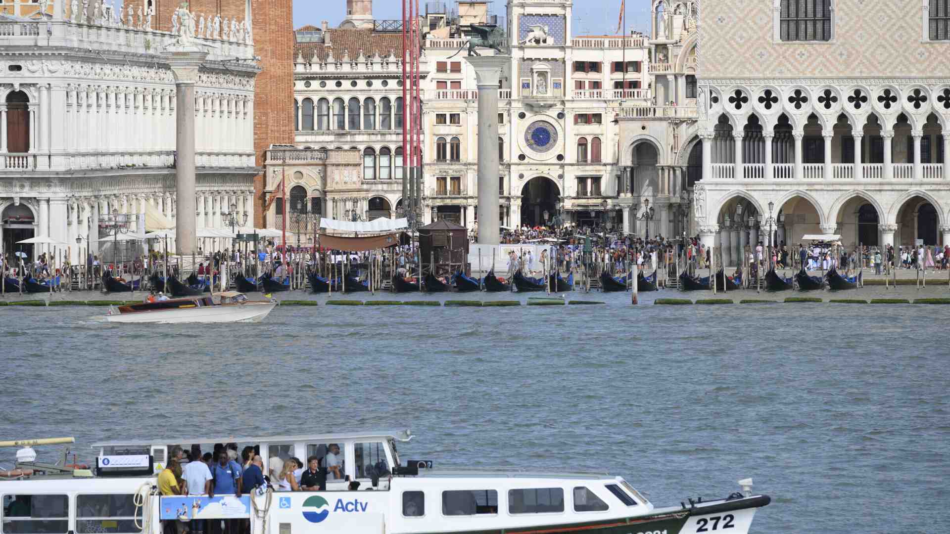 Alla Mostra del cinema di Venezia tutti contro Netanyahu. E Sinwar diventa eroe