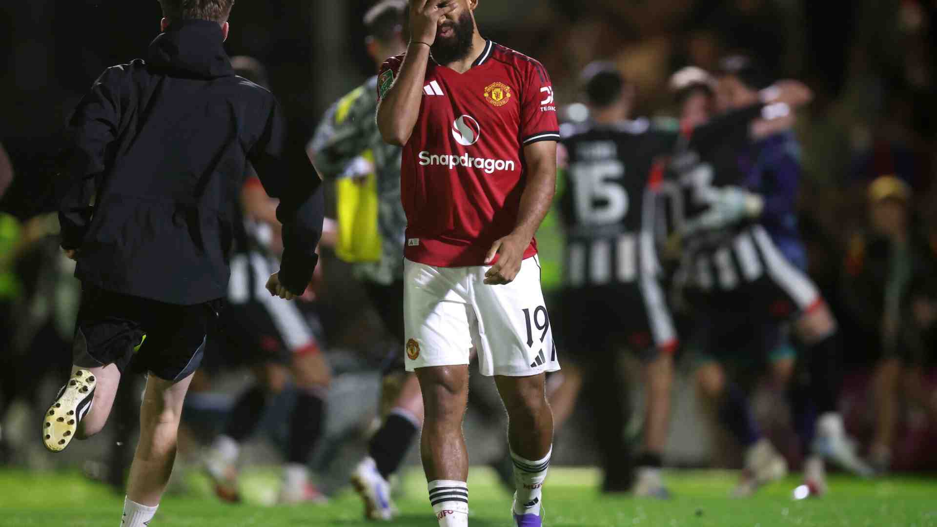 Un'altra pagina della crisi infinita del Manchester United