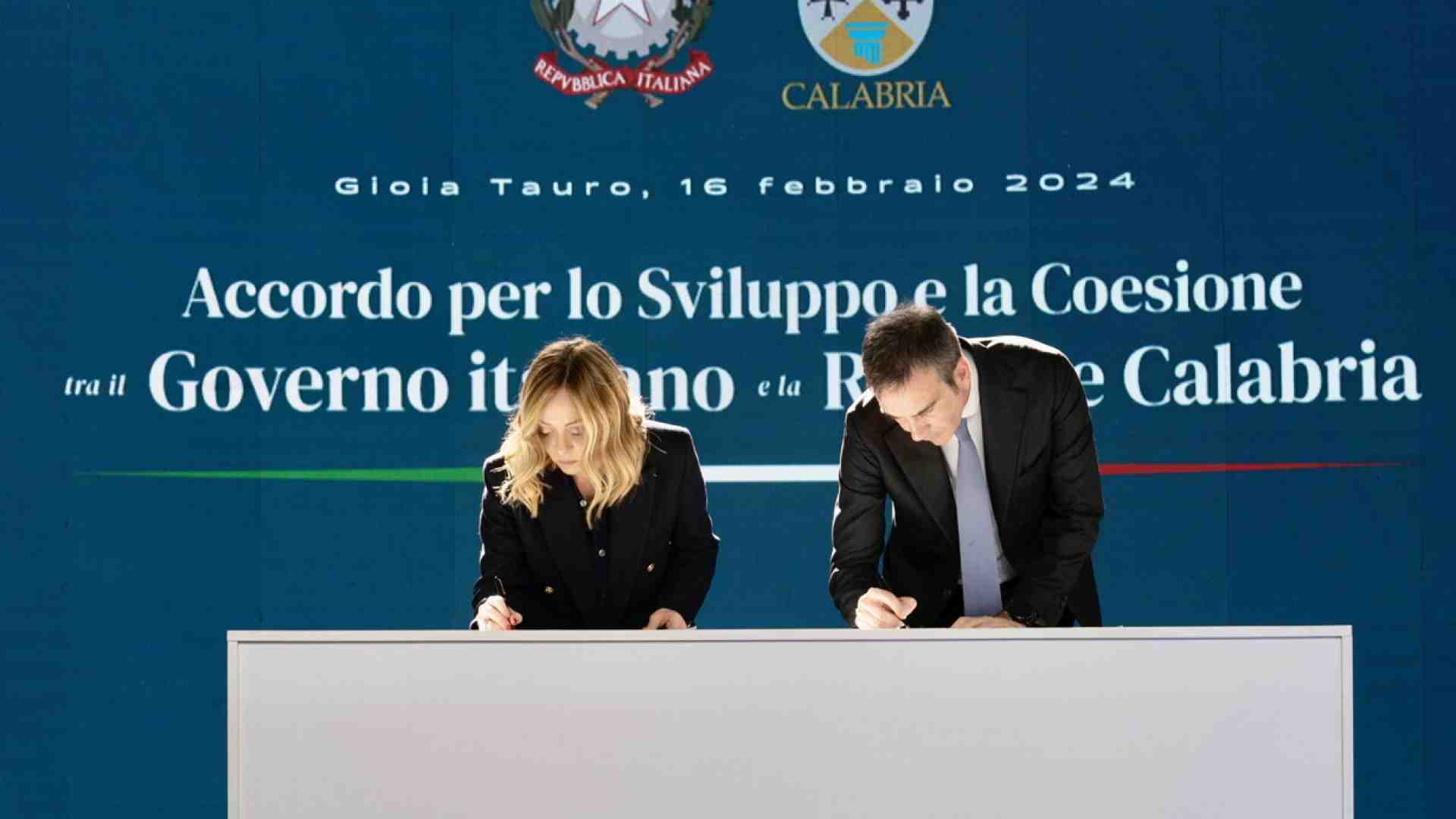 FdI teme il 5 a 1 alle regionali in autunno. Via della Scrofa mobilita i parlamentari per le liste calabresi