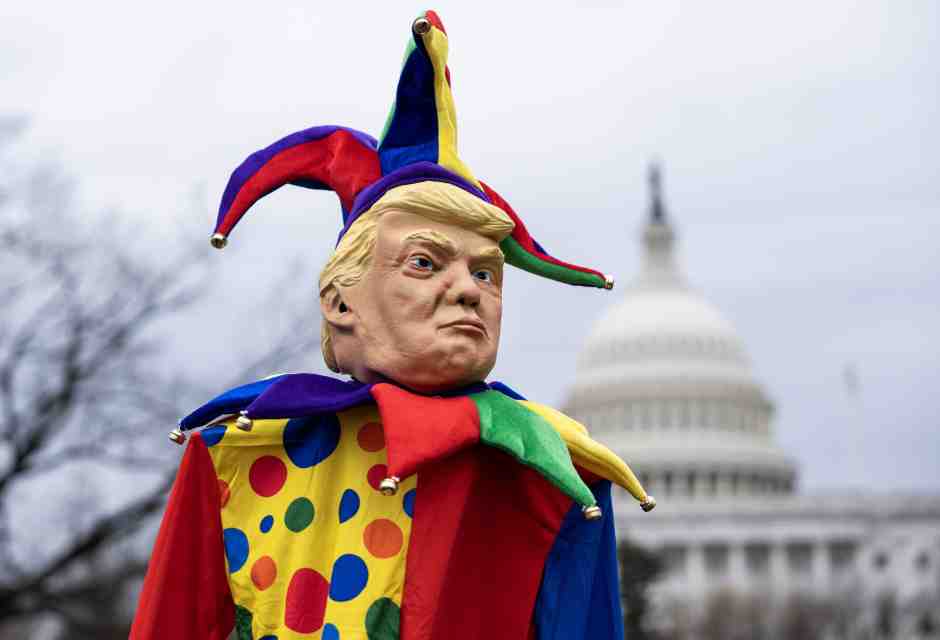 il potere non vuole scherzi. L’attualità del romanzo di Milan Kundera negli anni di Trump