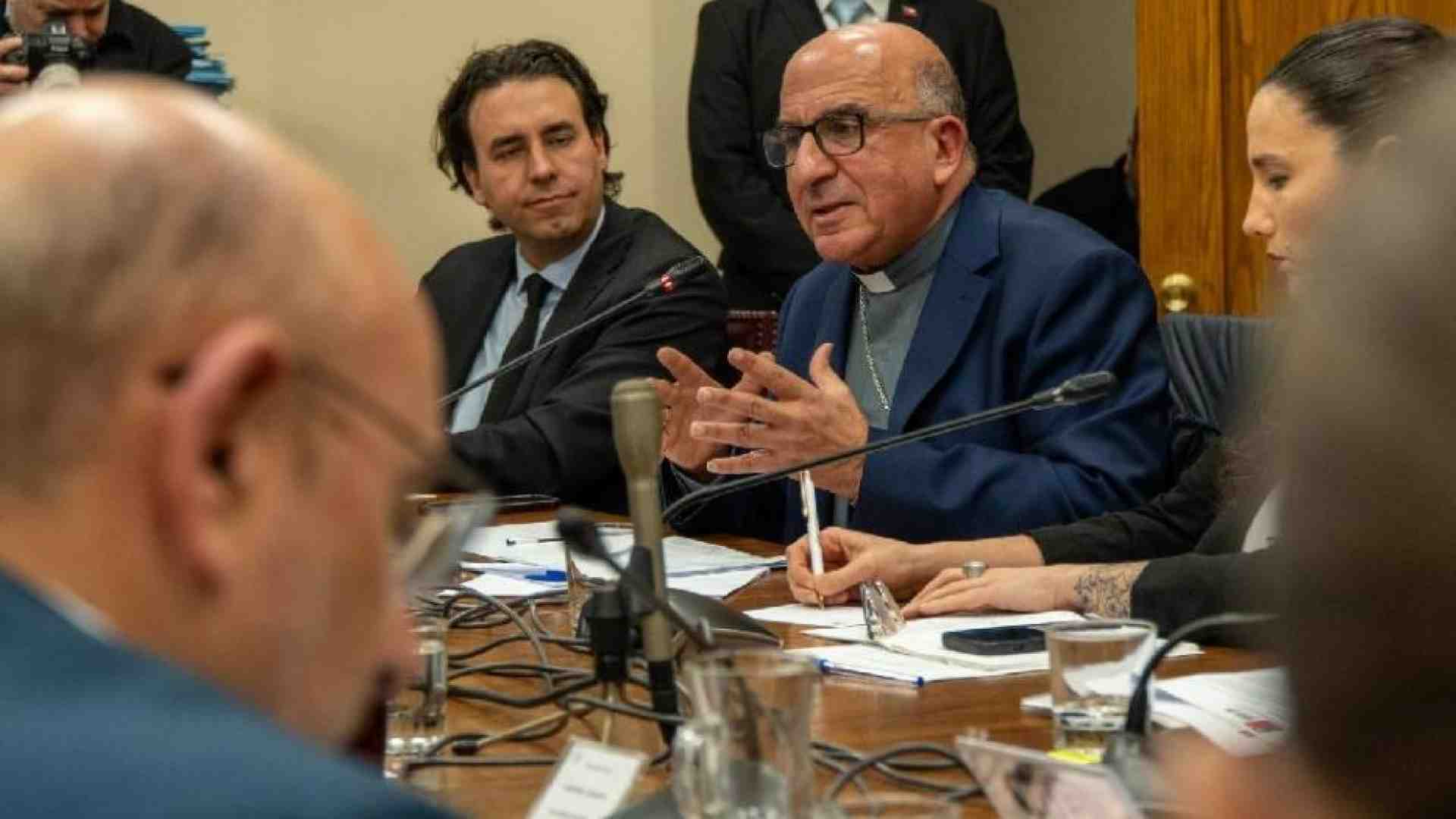 Eutanasia, una legge anche in Cile? La Chiesa: non è “morte dignitosa”