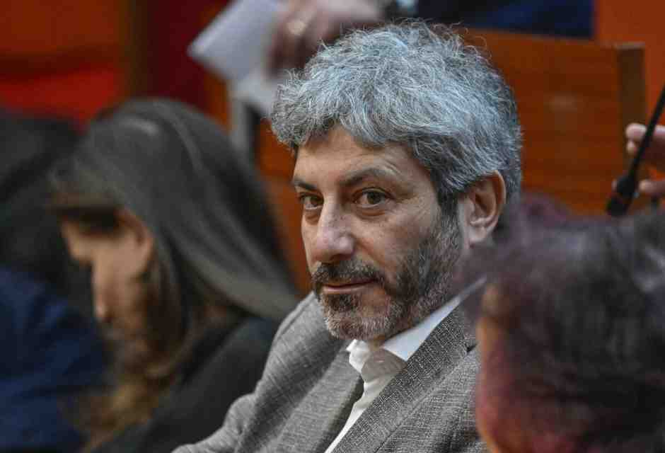 Fico pronto al palco con Schlein, in attesa di Conte, e con Paolo Siani capolista