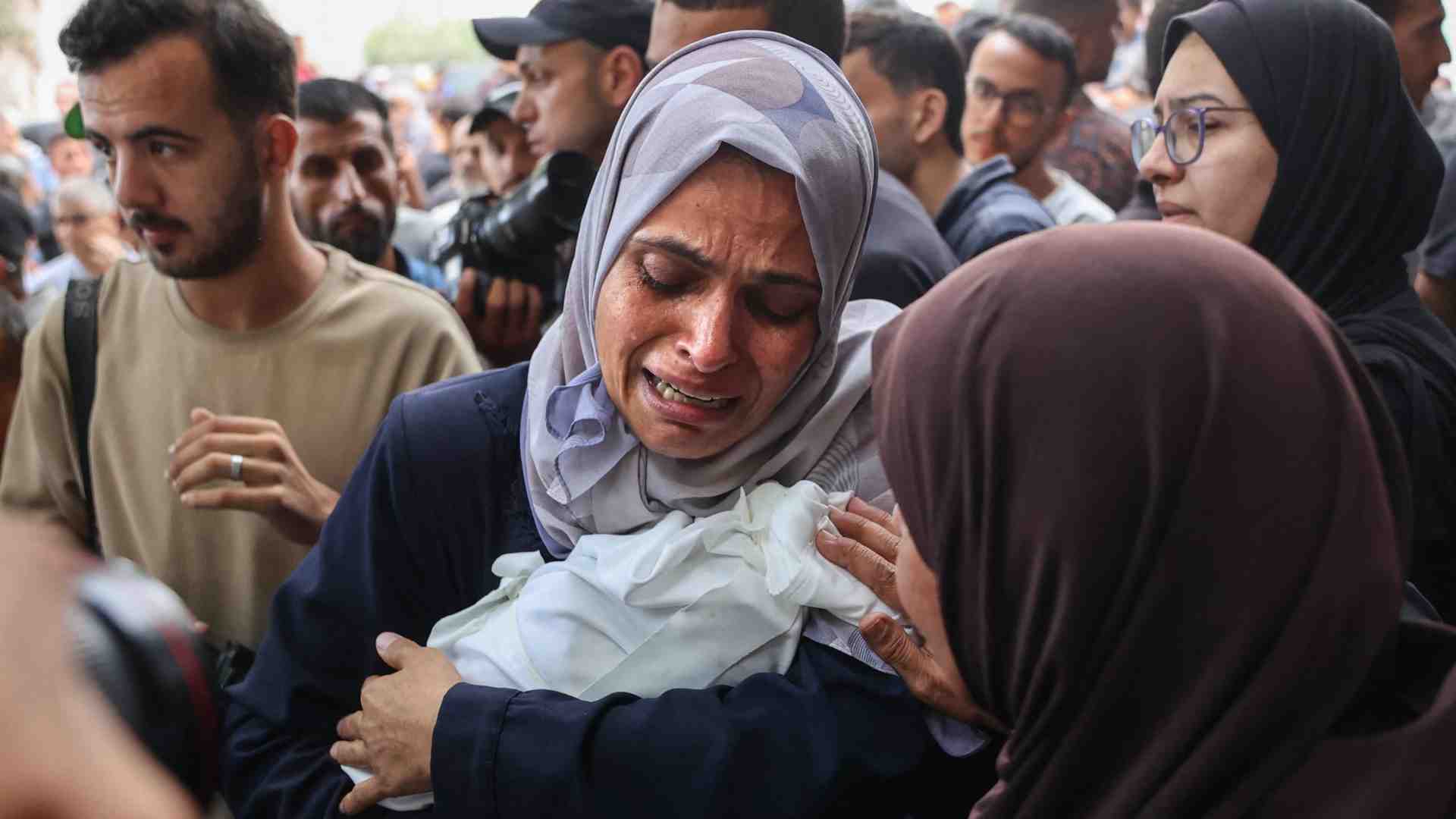 Sara e i 200mila che non lasceranno Gaza. «Dove andremo?»