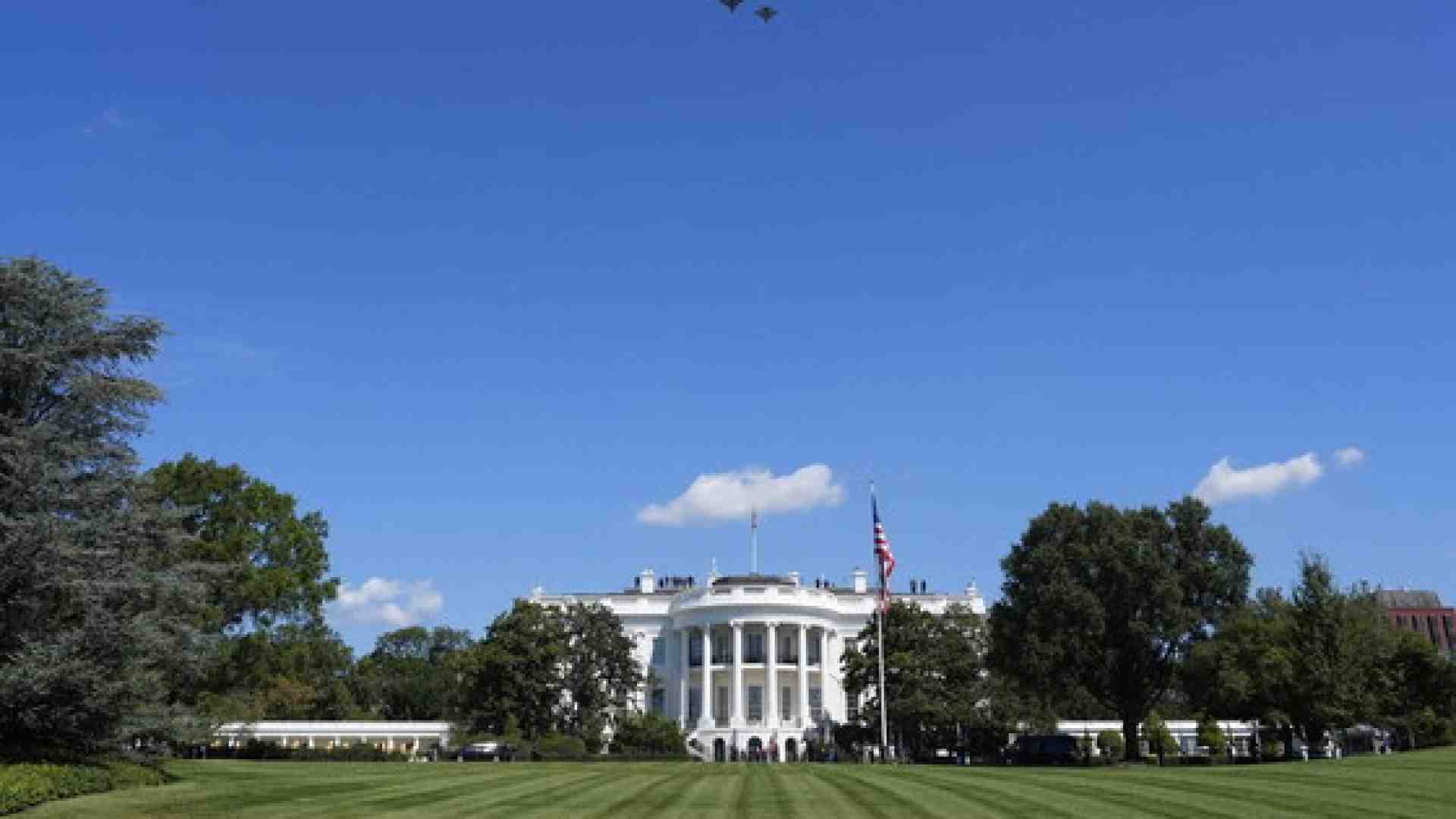 Trump cancella il neoclassicismo per rendere anche l’architettura “Great Again”