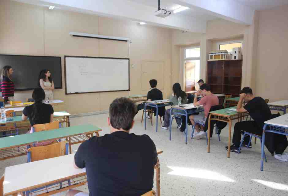 Le pene degli insegnanti in una scuola che sta diventando un anacronismo