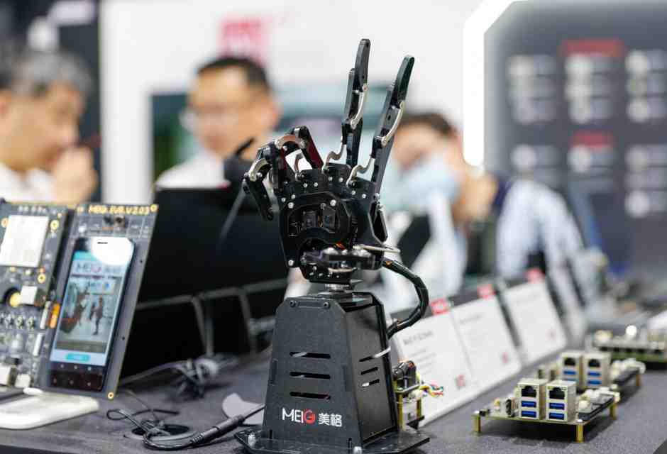 Come gli italiani vedevano il 2000 e oltre. Un’antologia