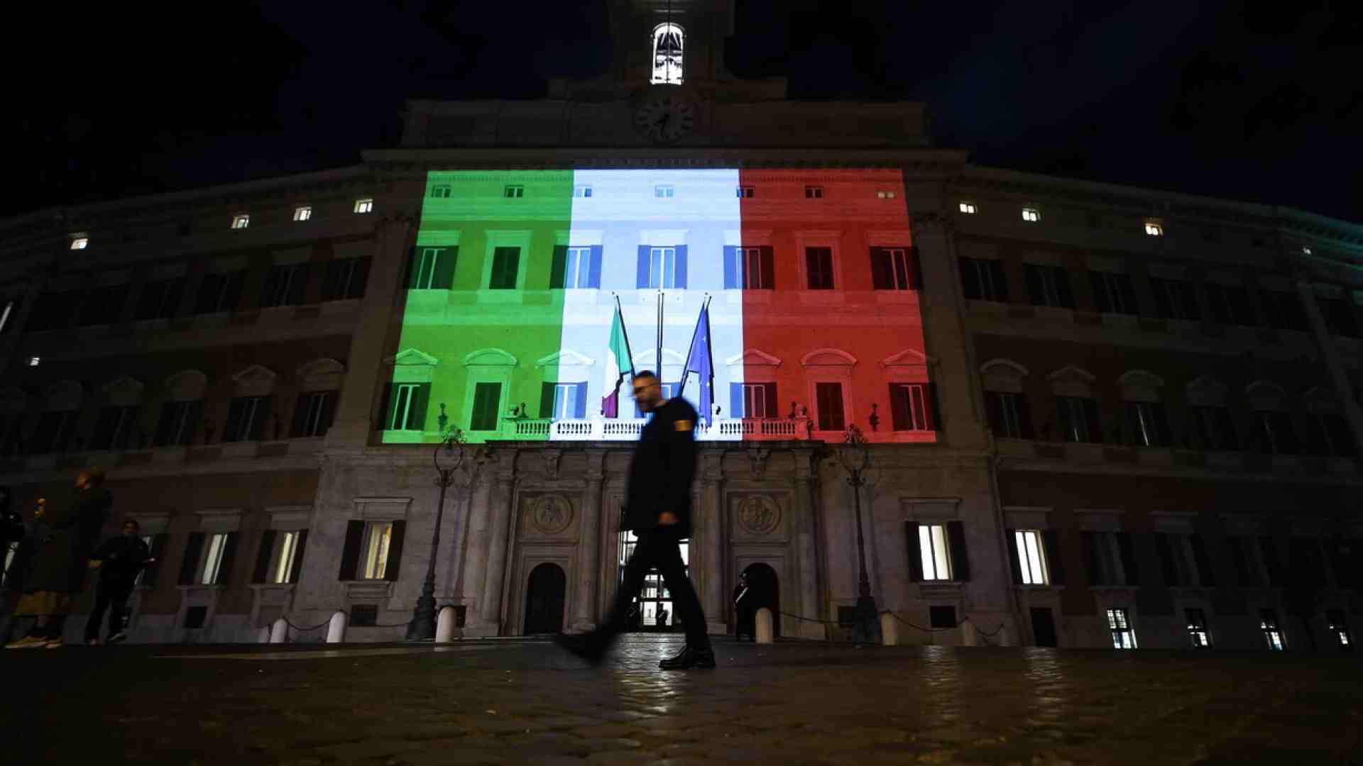 Il centro è malconcio ma il centrismo non s’è mai sentito così bene