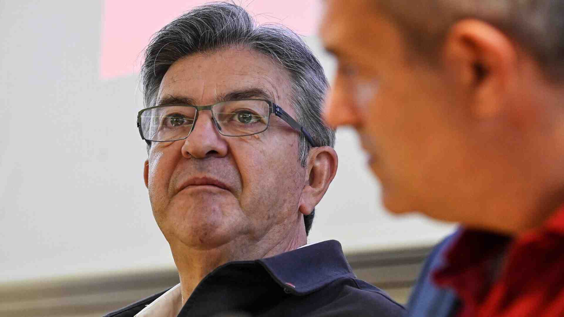 Jean-Luc Mélenchon e la guerra civile per arrivare al potere