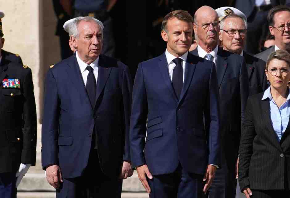 La fine del governo Bayrou in Francia